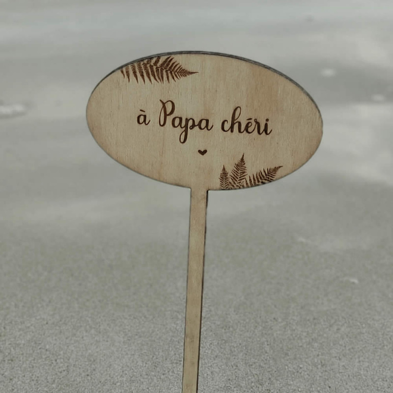 inscription-bois-gravee_ovale-papa.jpg